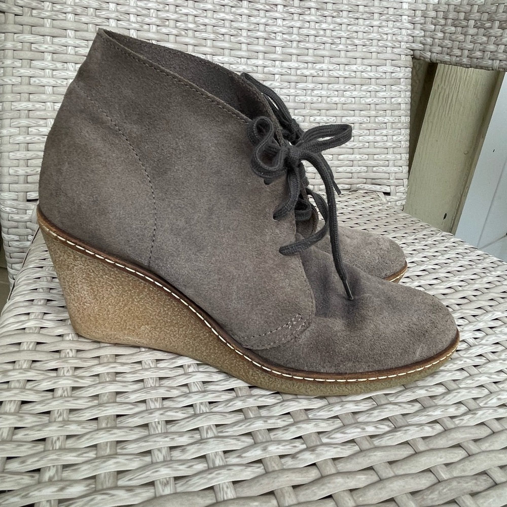 J. Crew Suede Leather Lace up Italian Wedge Bootie Boot size 7
